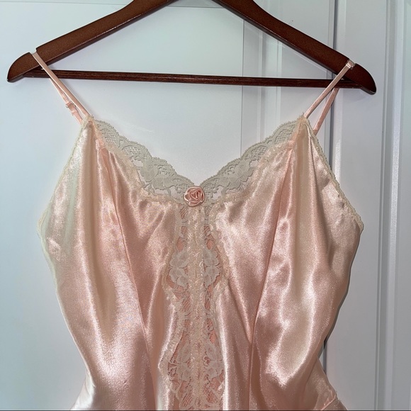 Vintage Peach Women’s Teddy - Picture 3 of 6